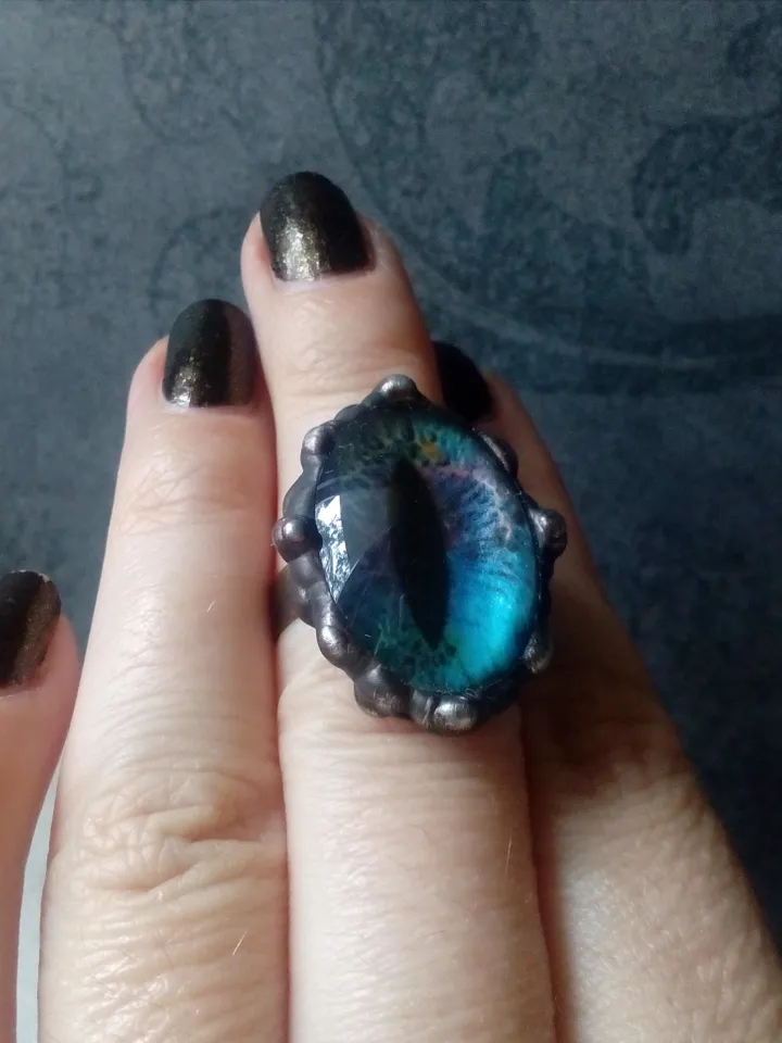 Chunky evil eye blue stained glass ring, Third eye witch ring, Halloween Cat eye ring, Dragon eye bijouterie