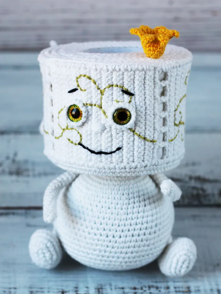 Toilet paper roll crochet toy, Funny bathroom gift, housewarming gift for bathroom decor, gag gift interior doll