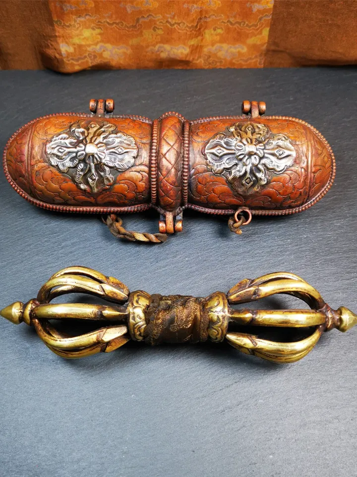 Gandhanra Vintage Vajra Dorje with Copper Case ,Tibetan Tantric Buddhism (Vajrayana) Ritual Implement,Handmade in Nepal,7.88"