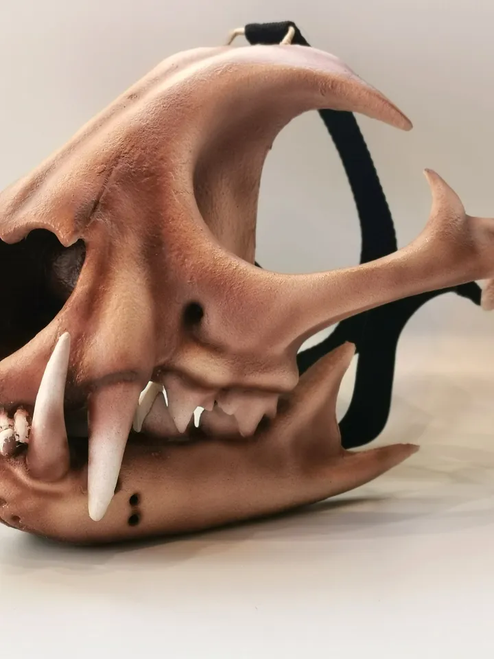 Lynx Skull Mask, realistic lynx mask, Horror Mask, Animal Skull Mask, resin skull mask, Big cat mask, pagan mask, ritual mask, shamanic mask