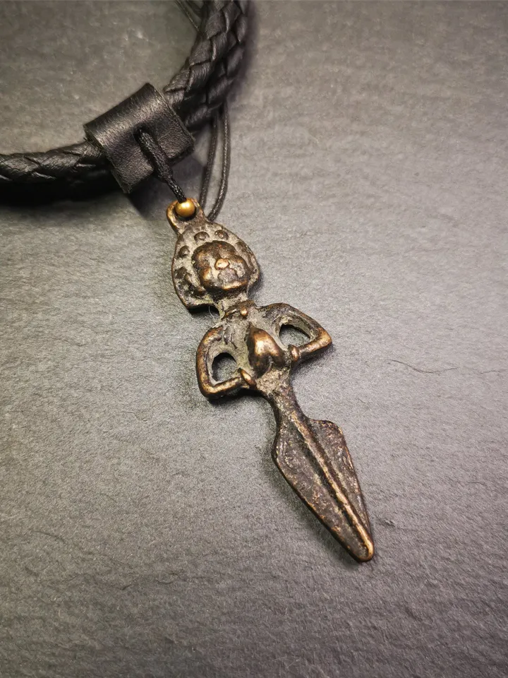 Gandhanra Antique Tibetan Amulet,Samantabhadra Phurba,Kila(Dorje Phurba) , Trantic Buddhism Ritual Implement Pendant,Made of Copper,2.36"