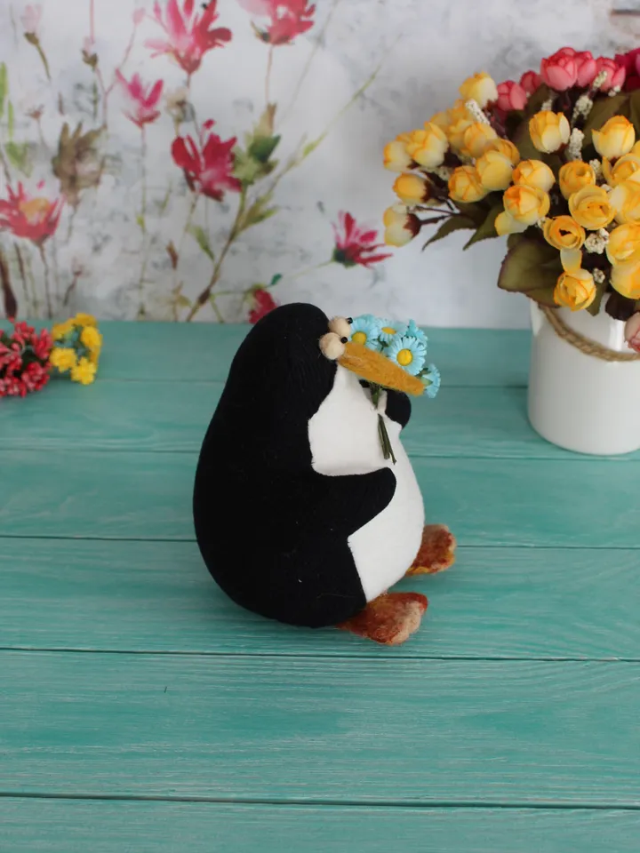 Stuffed animal pattern – Penguin Toy sewing pattern and video class - Christmas gift idea