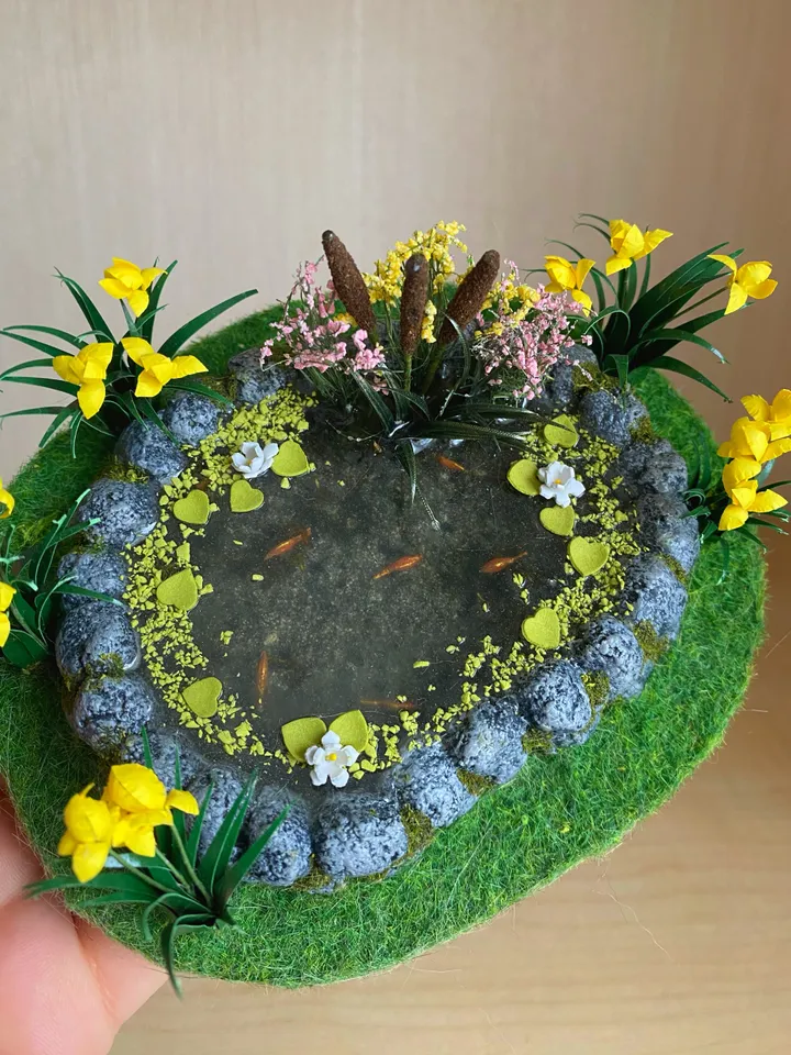 Miniature pond with goldfish. Dollhouse miniature. 1:12. Handmade pond. Pond with irises and fish.