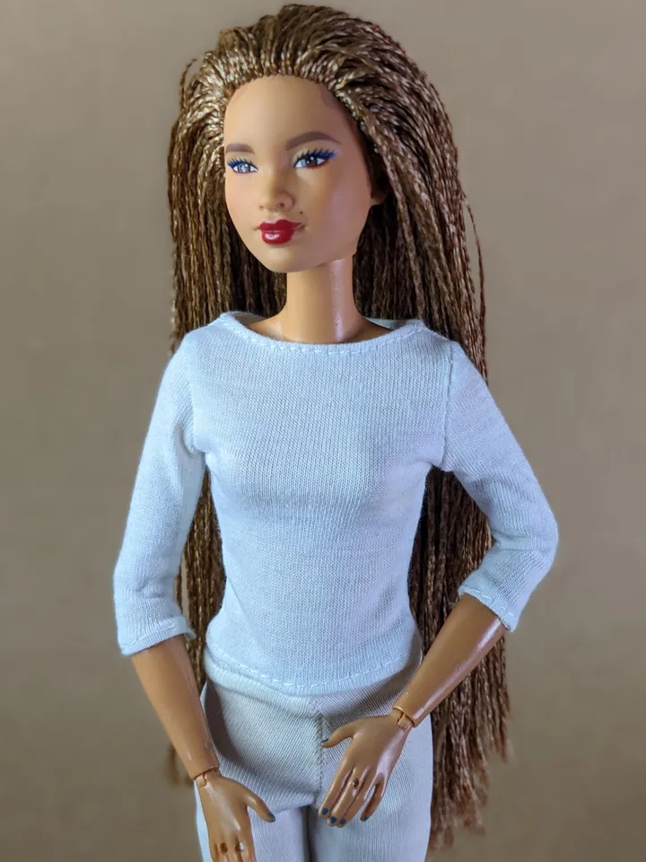 White long-sleeve T-shirt for 1/6 scale fashion female dolls