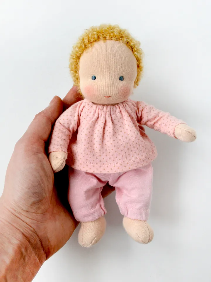 DIY Waldorf baby doll 7 inch (18 cm) tall. PDF sewing pattern and tutorial. Patterns of doll clothes as bonus!