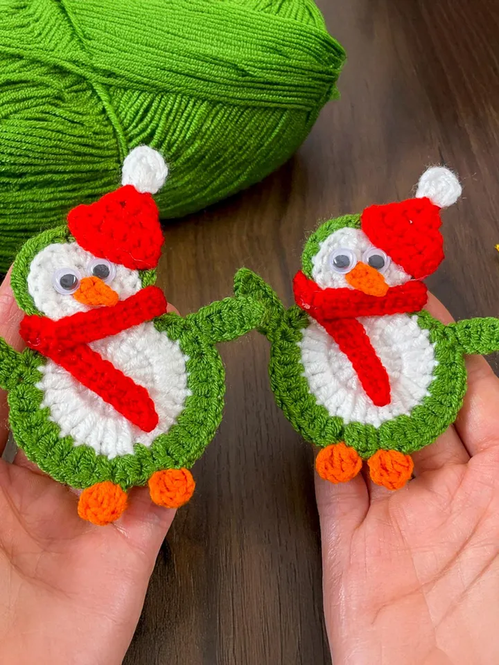 Crochet Penguin Ornament PDF Pattern, DIY Christmas Penguin Decoration, Handmade Festive Penguin Applique, Holiday Crochet Design