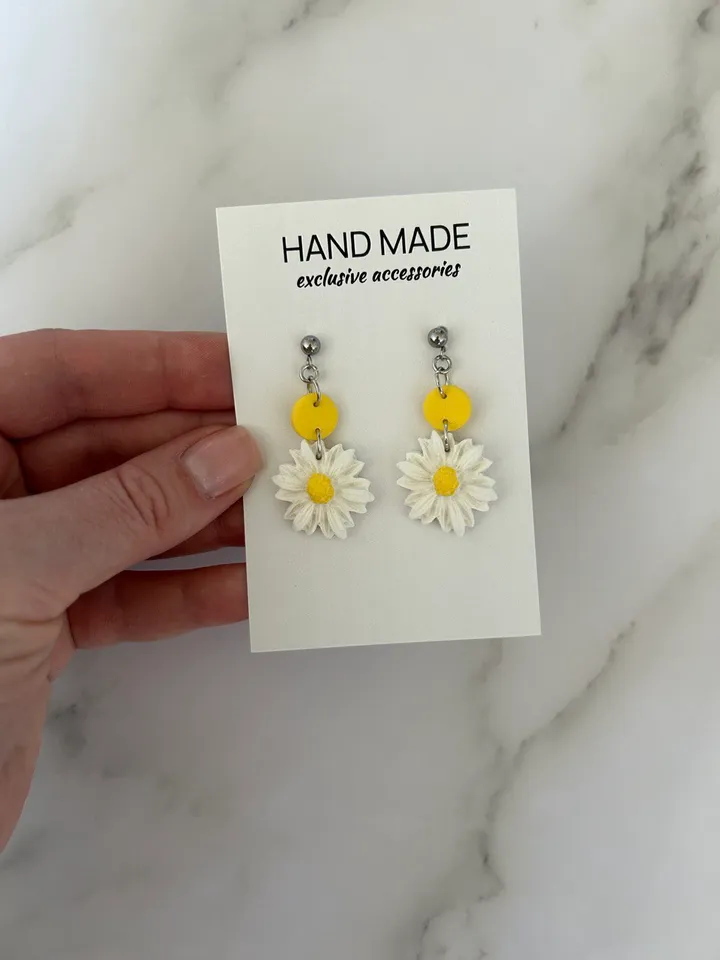 Polymer clay earrings, handmade earrings, daisy earrings