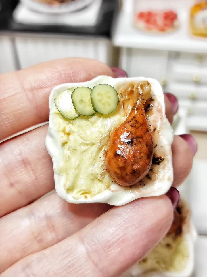 Realistic turkey leg, Meat dish for dollhouses, scale 1 6, mini food, dollhouse, dollhouse miniature, food for dolls