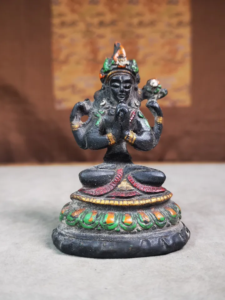 Gandhanra Antique Colored Tibetan Buddha Statue,Chenrezig, Four Arms,Padmapani, Avalokitesvara,Kuanyin,80 Years Old