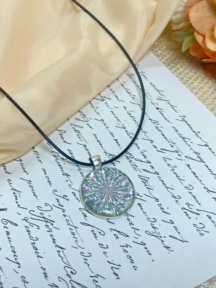 3D handmade pendant.