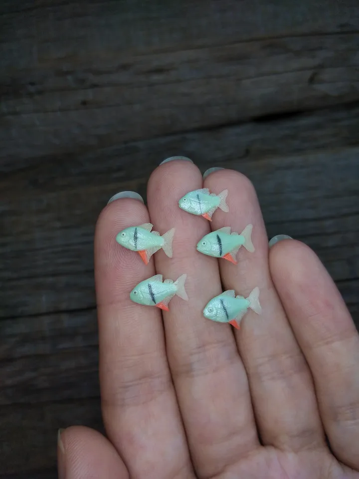 Miniature clay Disk Pacu fish 5 pcs, tiny fish for diorama, dollhouse or resin art