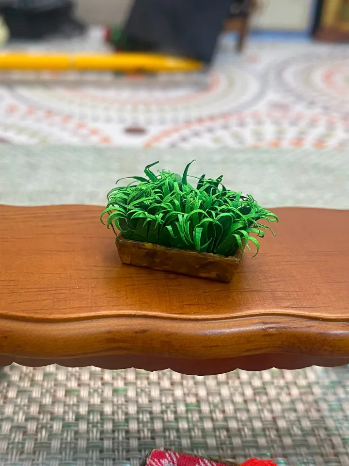 Flowers in a pot for a dollhouse. Flowers set. Dollhouse accessories. 1:12. Flowers for a doll.