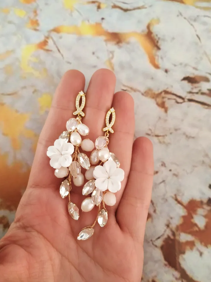 Freshwater pearl Bridal Earrings, Boho wedding earrings, Jewellery, Rose Gold Bridal Earrings, Chandelier Statement Long Wedding Earrings,