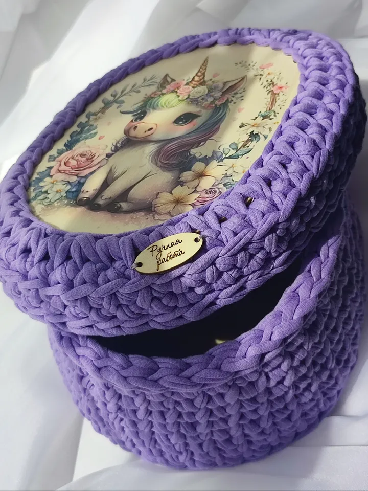 crochet basket-box