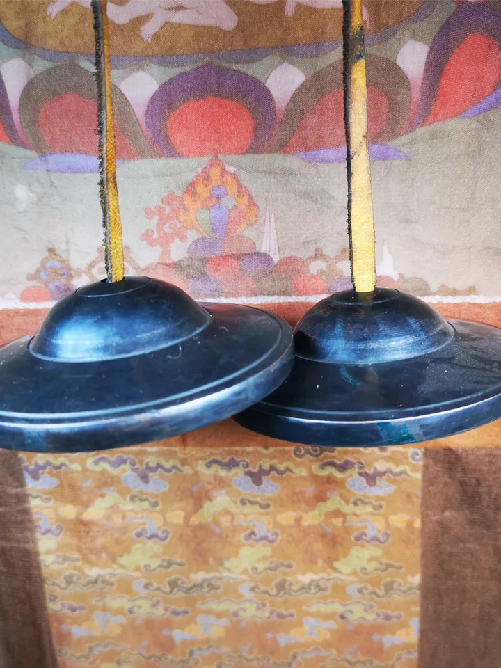 Gandhanra 8.5cm Tibetan Cymbals,Black Tingsha Bell,Buddhism Ritual Implement,Handmade in Nepal,Special Dark Color