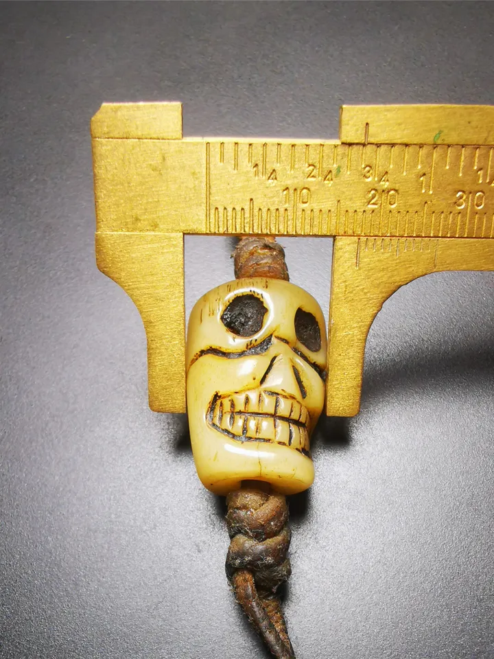 Gandhanra Tibetan Amulet,Yak Bone Carved Skull Sītavana Pendant, Hand-carved Skull Pendant Charm