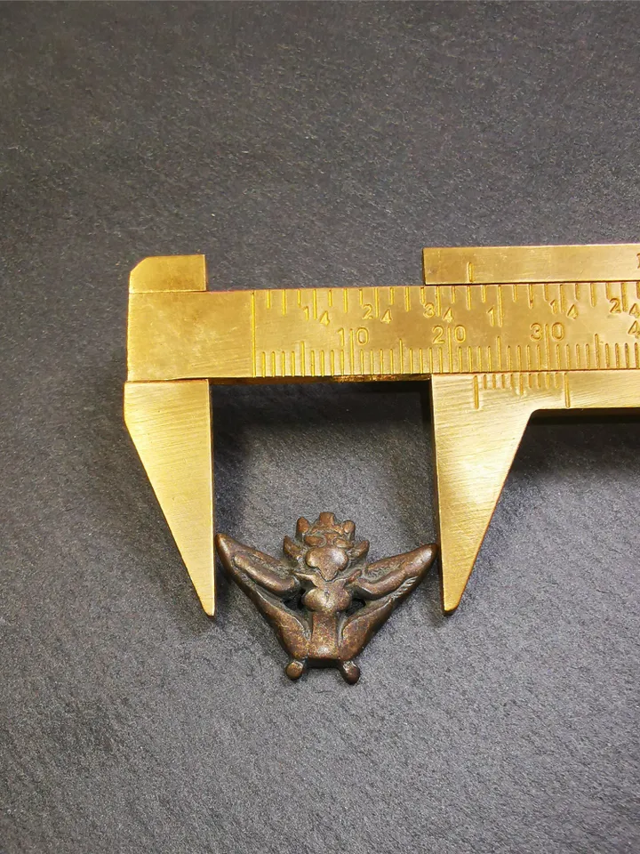 Gandhanra Antique Tibetan Buddhist Amulet Pendant,Garuda,Garula,Suparna,Golden-winged Bird,Made of Thokcha, 0.67"