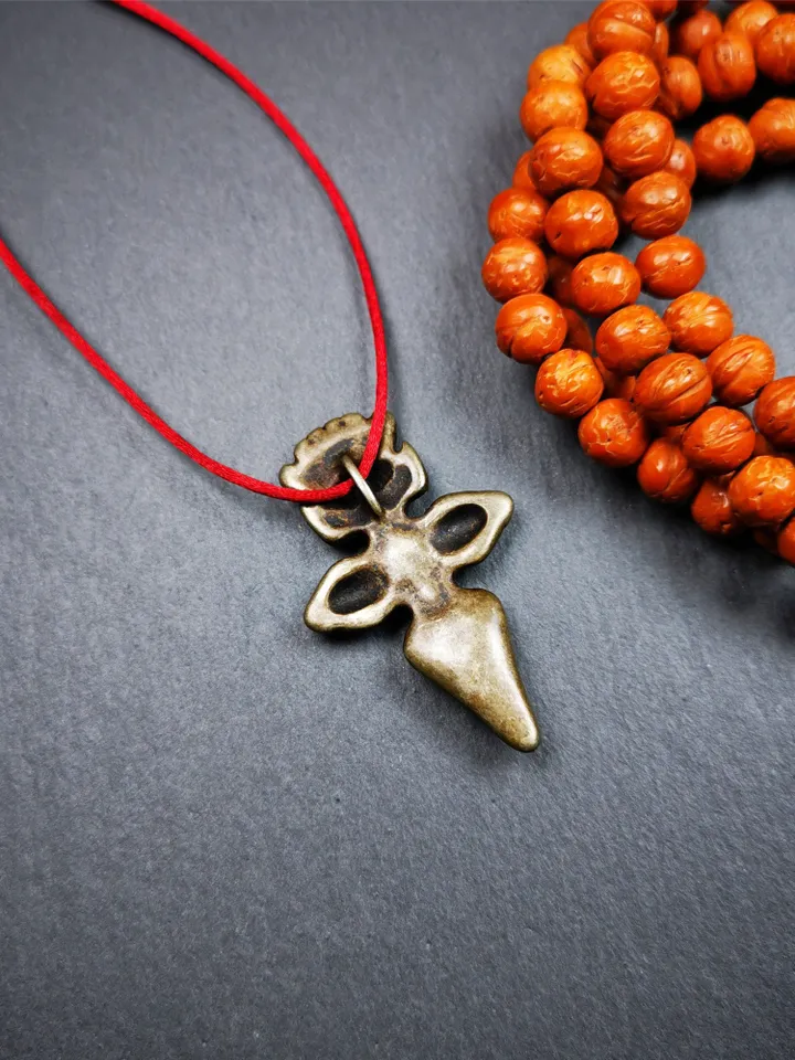 Gandhanra Antique Tibetan Buddhist Amulet,Mini Garuda,Garula,Suparna,Golden-winged Bird Pendant,Made of Copper, 1.77 Inches