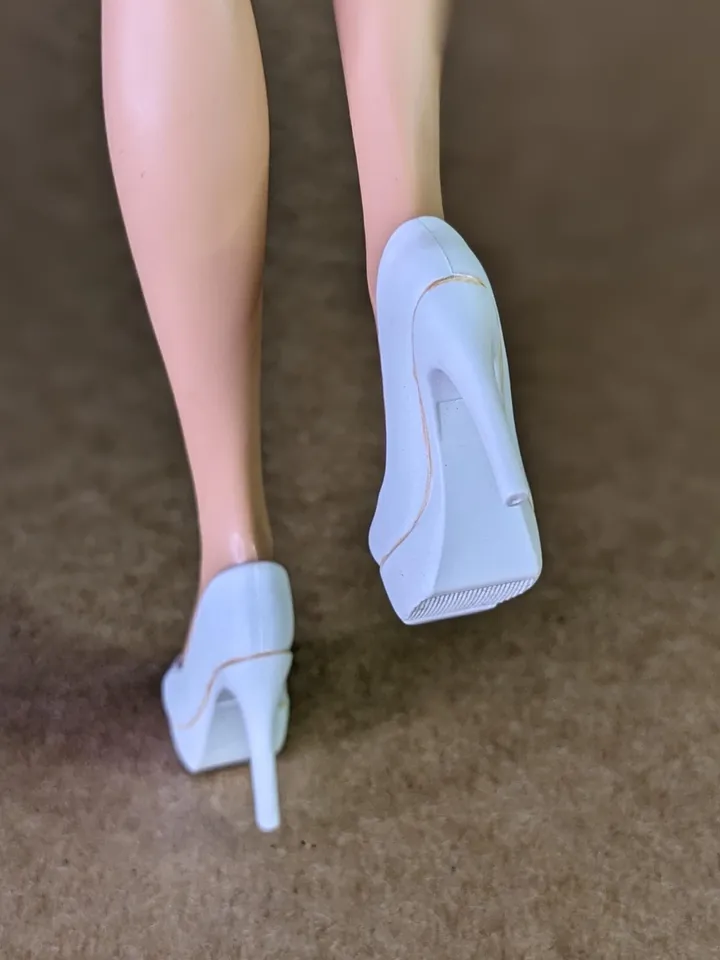 White heels shoes for fashion female dolls (Color Infusion, MH)