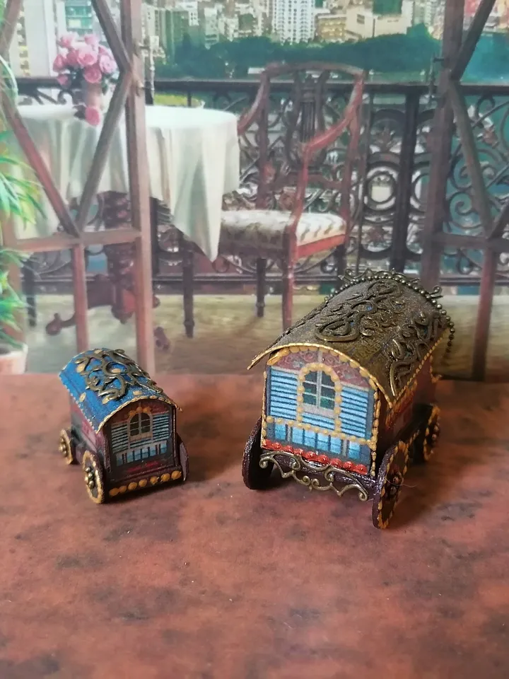 1:12 scale. Gypsy wagon. Toy for a doll .