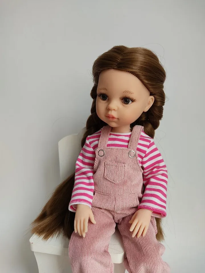 PDF sewing pattern for Paola Reina dolls.