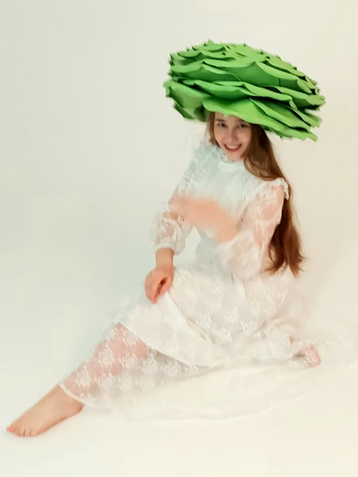 Extra large rose hat Derby headdress pistachio color Women Fashion Headwaer Hat for Wedding and Tea Patry 55 cm