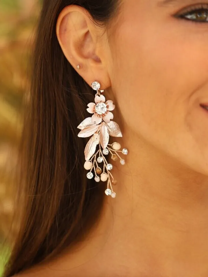 Boho Wedding Earrings For Brides, Rose Gold Chandelier Statement Floral Bridal Earrings, Flower Statement Wedding Jewelry, Vintage Jewellery