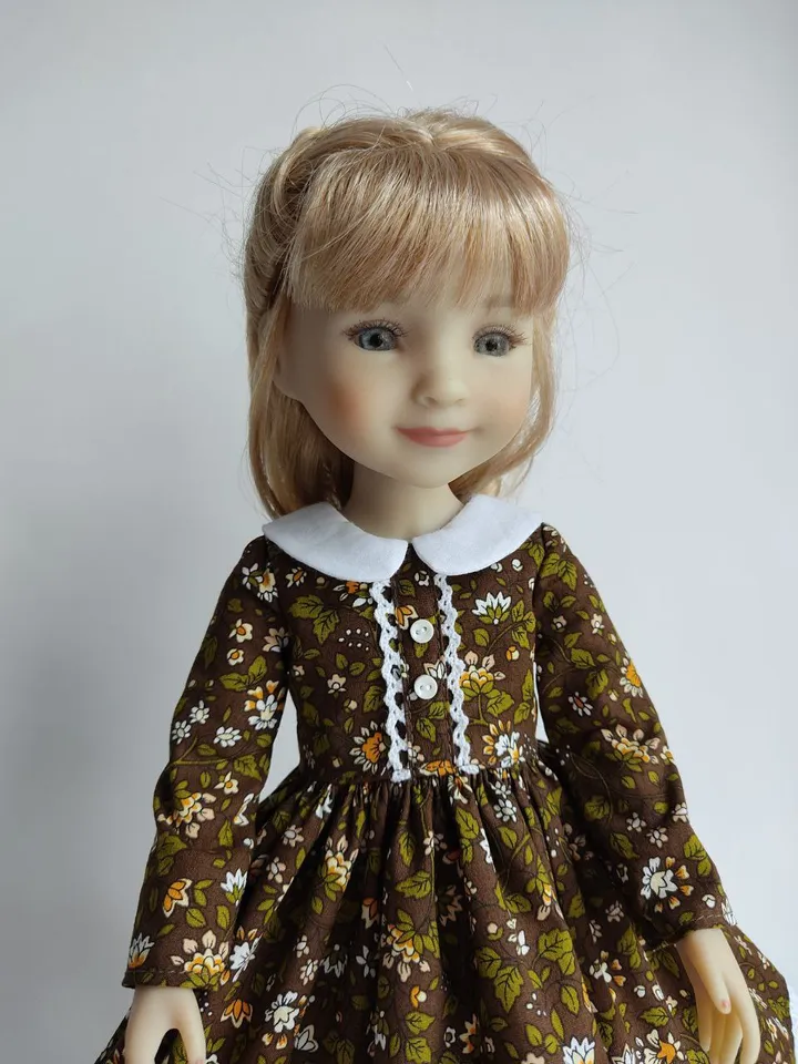 PDF sewing pattern for Ruby Red Fashion Friends dolls.