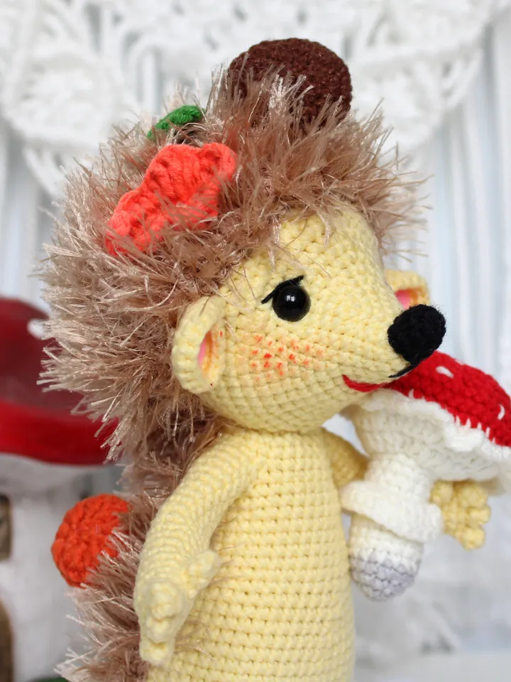 Crochet hedgehog pattern in English Amigurumi plush toy crochet tutorial