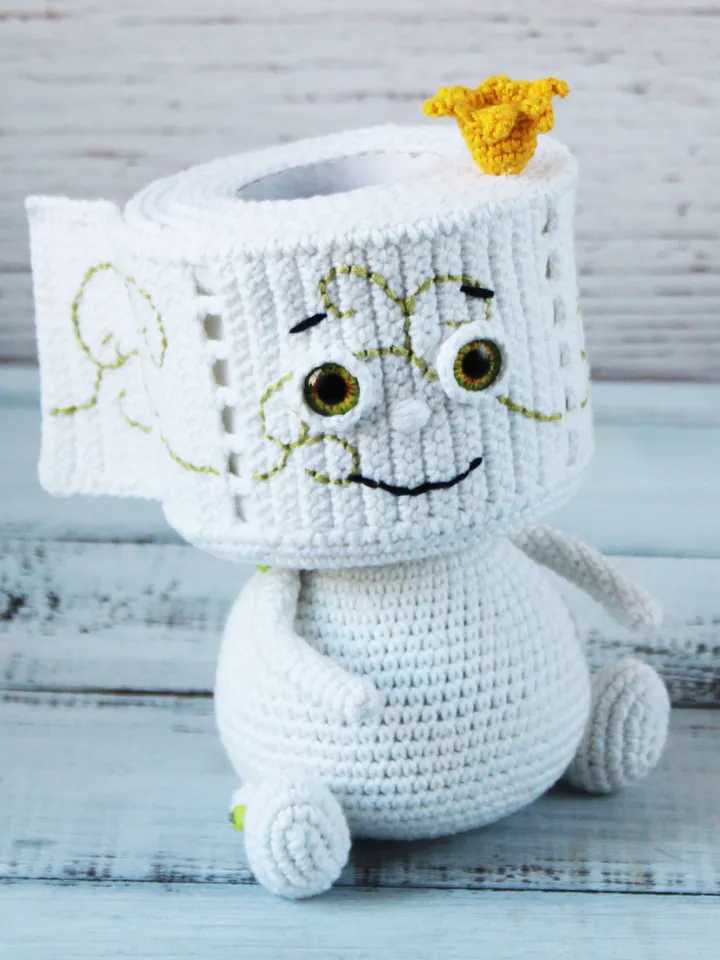 Toilet paper roll crochet toy, Funny bathroom gift, housewarming gift for bathroom decor, gag gift interior doll