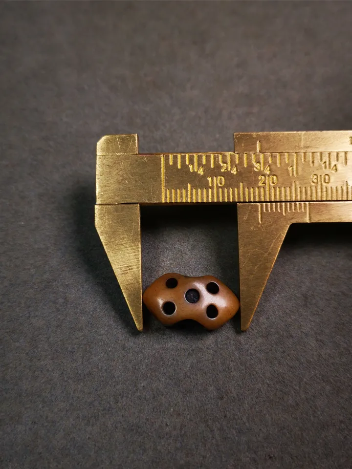 Gandhanra Handmade Tibetan Pendant Bead,Yak Bone Carved Vajra Pendant Bead for Mala,0.7" * 0.4"