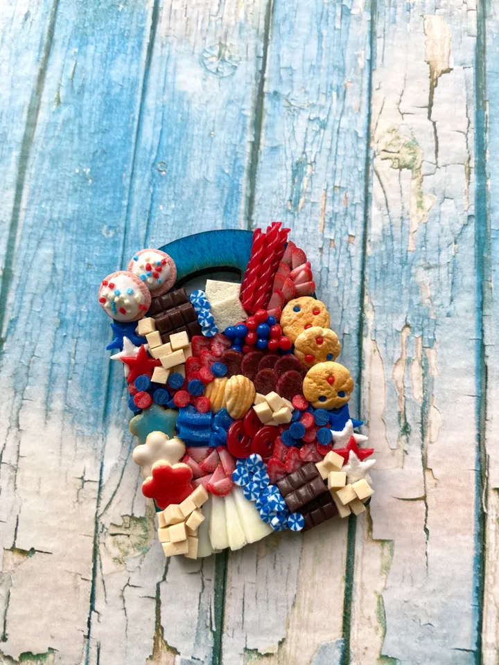 Magnet Miniature 4th July Charcuterie board with polymer clay Souvenir
