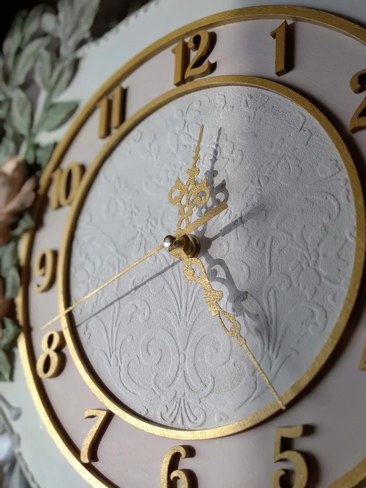 Large white wall clock with roses in shabby chic style Silent clock for bedroom, living room or girl's room Gift for Christmas, Birthday, Mother's Day, Wedding, Housewarming