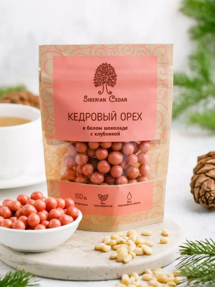 Pine nut kernel in white chocolate with strawberries, 60gr.