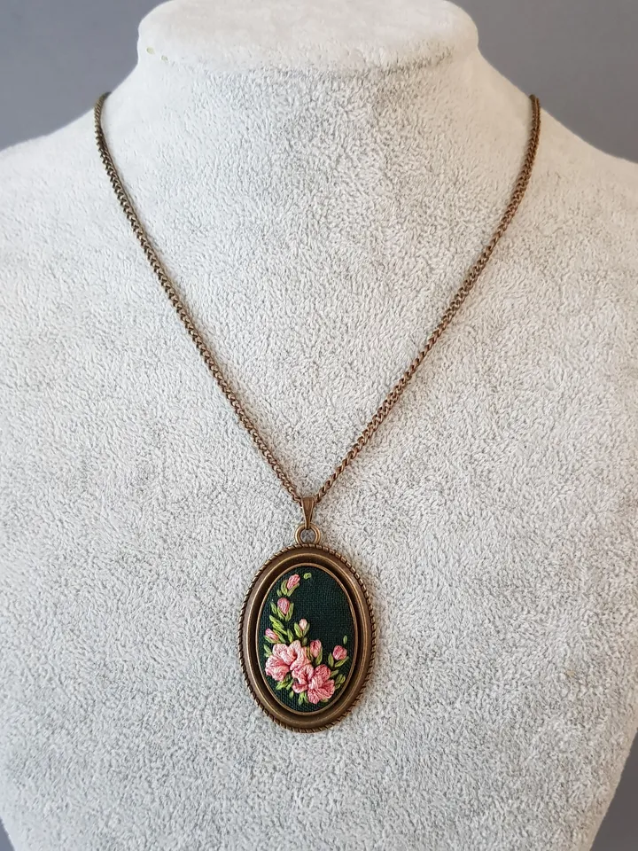 Hand embroidered pendant for her, 4th wedding anniversary gift, Christmas gift and Mother day gift