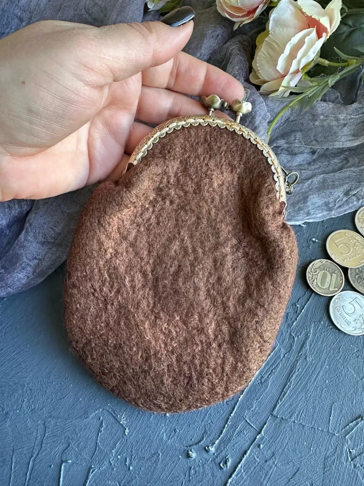 Small cosmetic bag Sun and moon