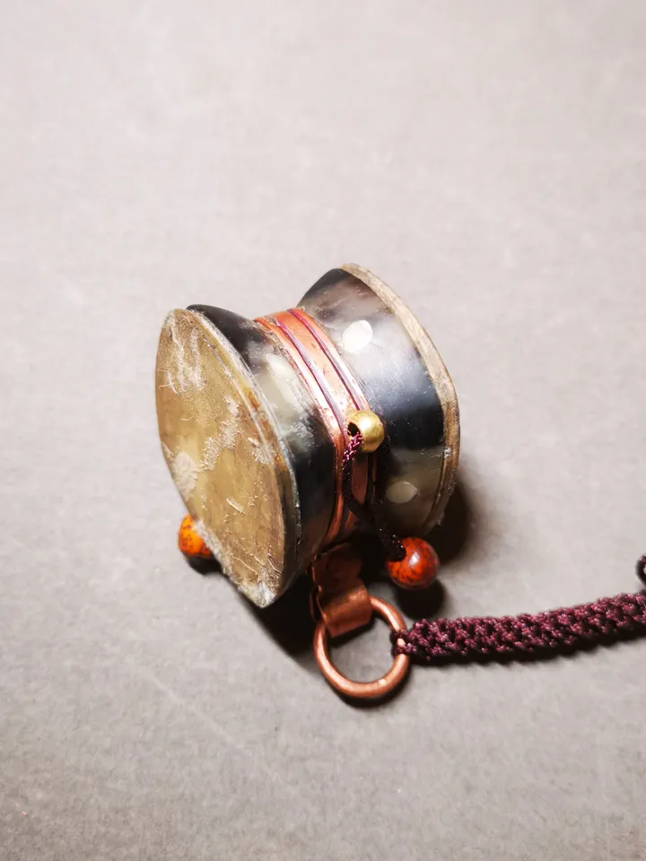 Gandhanra Handcrafted Tibetan Mini Chöd Damaru Drum – Sacred Ceremonial Ritual Implement for Tantric Practices - Carved from Yak Horn