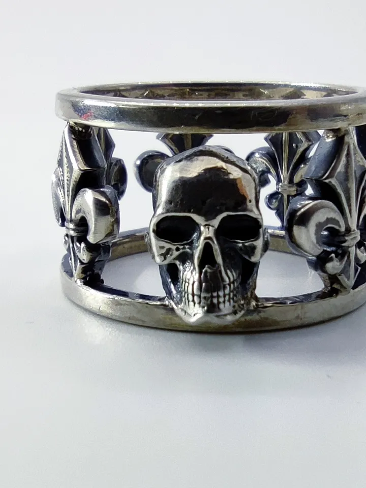 Ring - Signet - Skull - Fleur de lis
