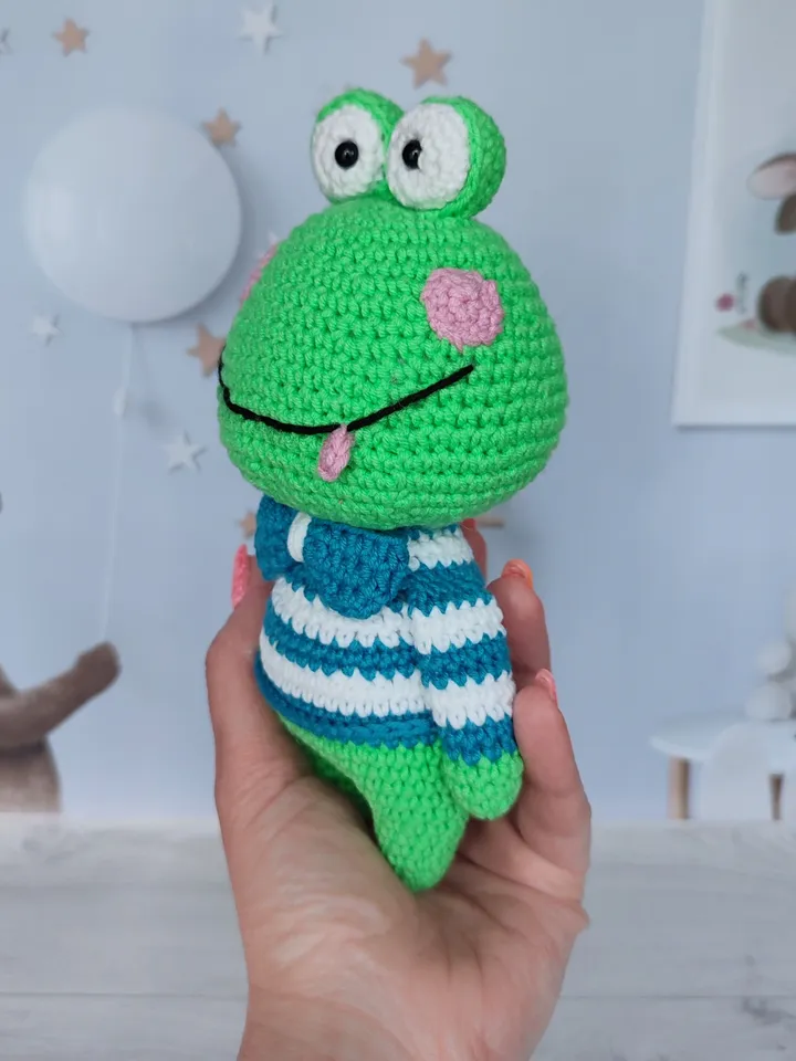 Funny frog toy, crocheted frog, soft frog toy