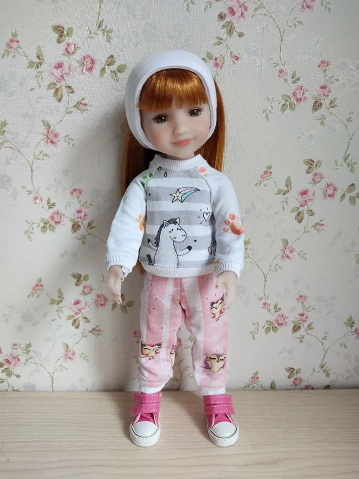 PDF sewing pattern for Ruby Red Fashion Friends dolls.