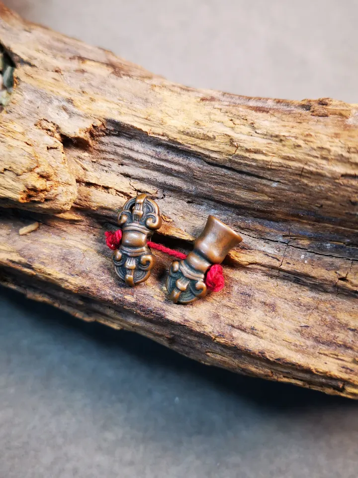 Gandhanra Handmade Tibetan Amulet Pendant,Mini Vajra and Dorje Bell, Mala Marker Bead Accessories, Made of Red Copper