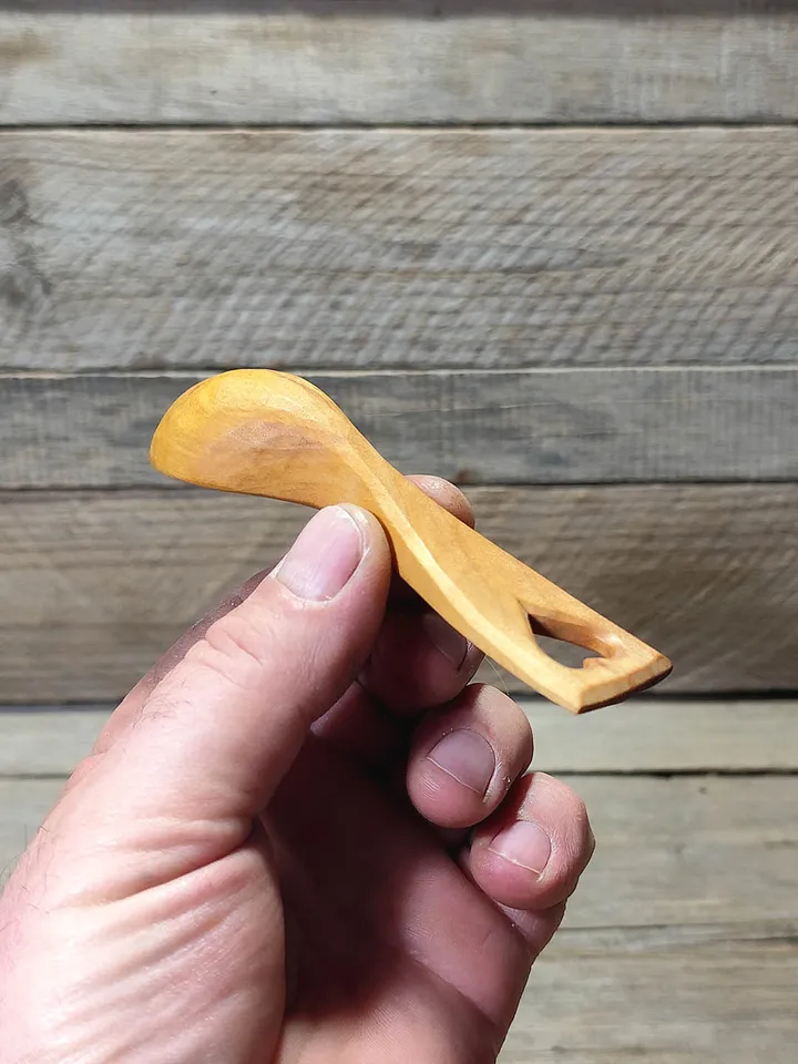 9th anniversary willow gift, Handmade willow ninth anniversary gift, Willow measuring spoon, Heart handle coffee scoop