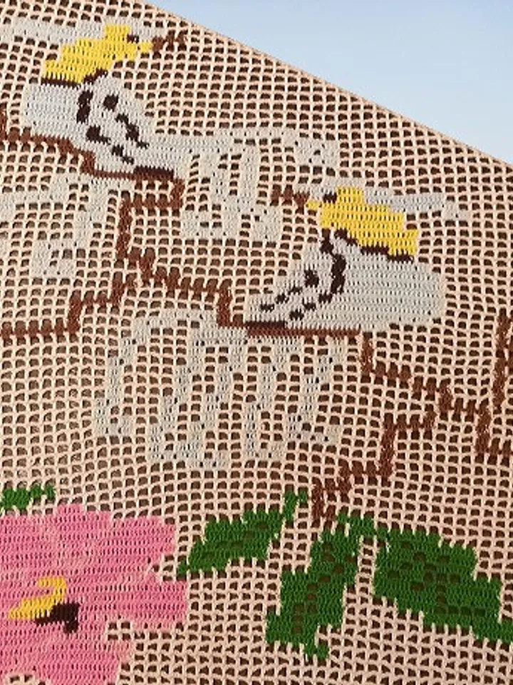 Pattern Square Crochet Tablecloth. Beautiful design for the room.