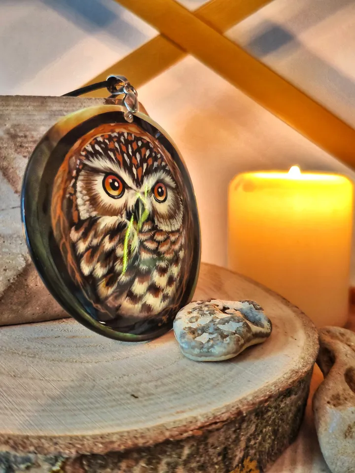 Russian jewelry pendant: Brown Snow owl painted on pearl necklace • Stylish folk art on handmade jewelry • Soviet Fedoskino style lacquer