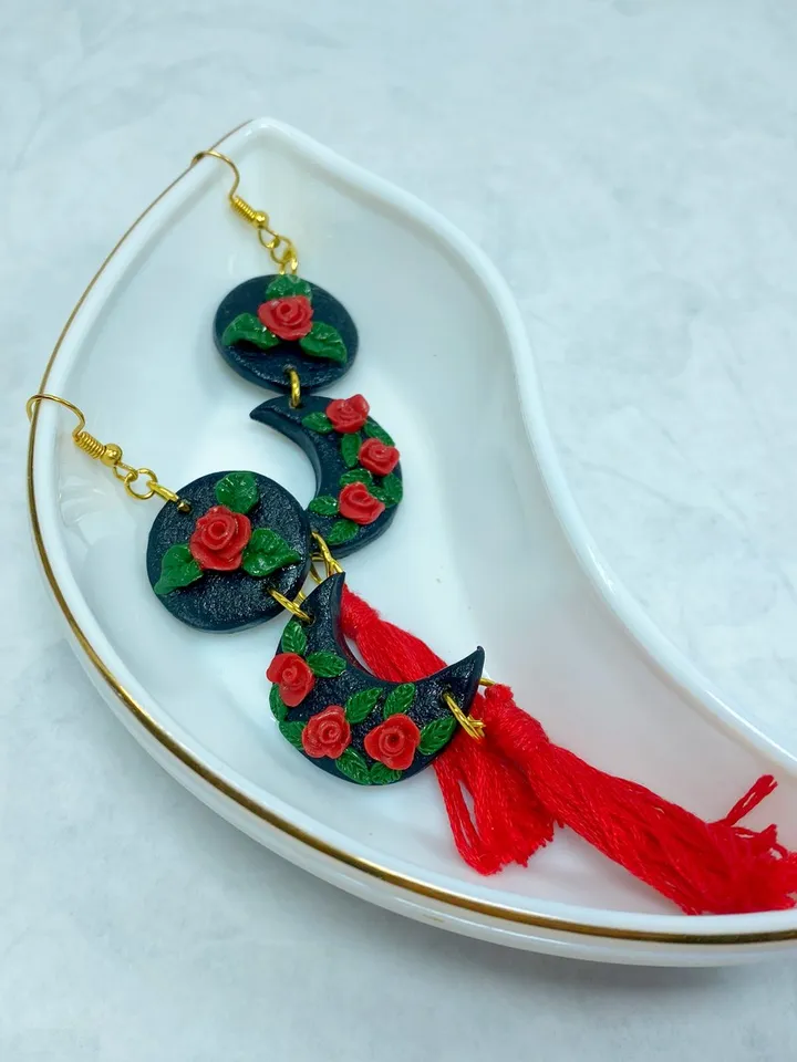 Earrings made of polymer clay. Red earrings. Handmade jewelry.