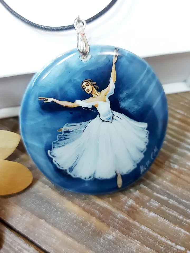 Mother-of-pearl Russian hand-painted necklace pendant "Ballerina" Hand paint necklace pendant Mother-of-pearl Russian hand-painted