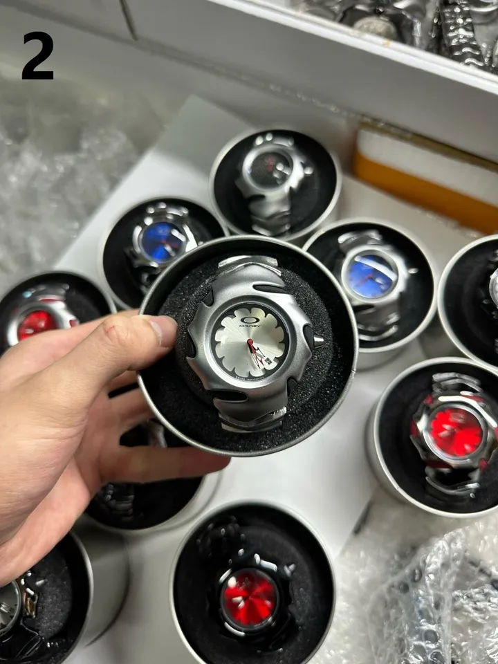 Oakley Blade Y2K vintage watch - 11 unique colors! Retro style, iconic design, rare models