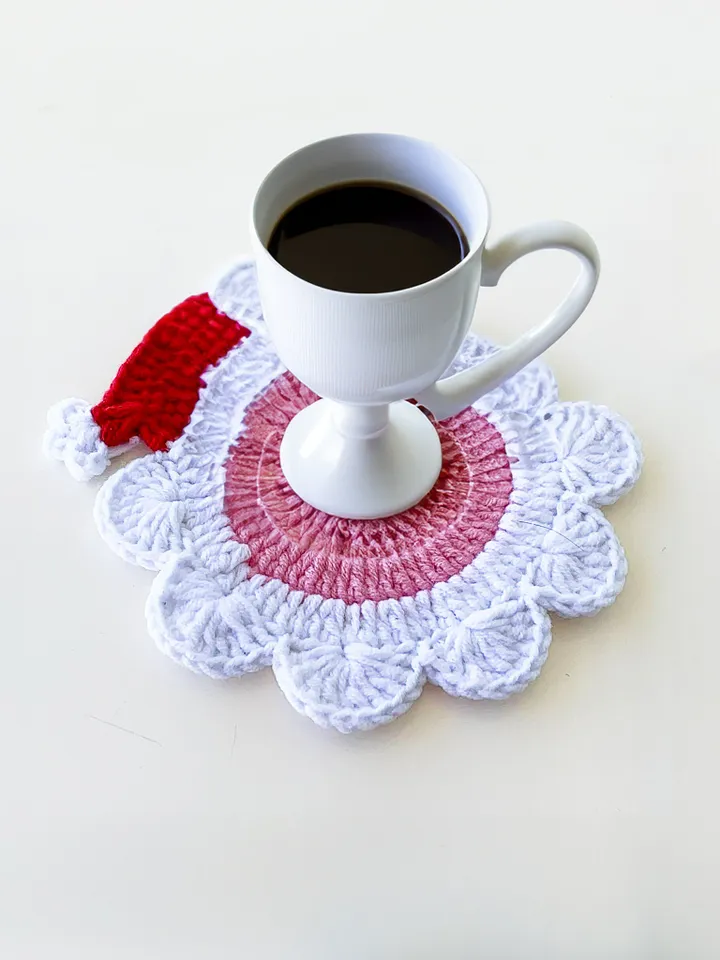 Crochet Santa Claus Coasters PDF Pattern, Adorable Christmas Decor for Home and Coffee Lovers, Perfect Housewarming Gift for a Cozy Holiday