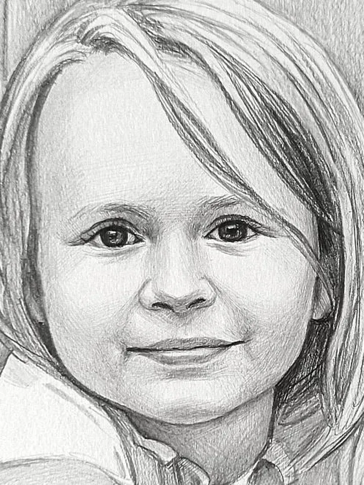 Pencil baby portrait to order from photo | Custom portrait of a girl with graphite pencils | Handcrafted Custom pencil drawing from photo