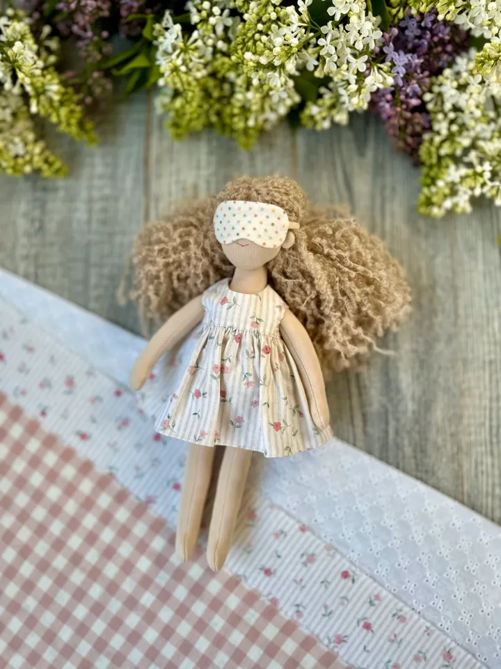 Patterns in PDF of clothes for a doll 31 (12 inch) cm tall.